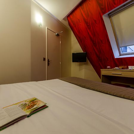 Hotel Riviera Renovated Paryż Zewnętrze zdjęcie