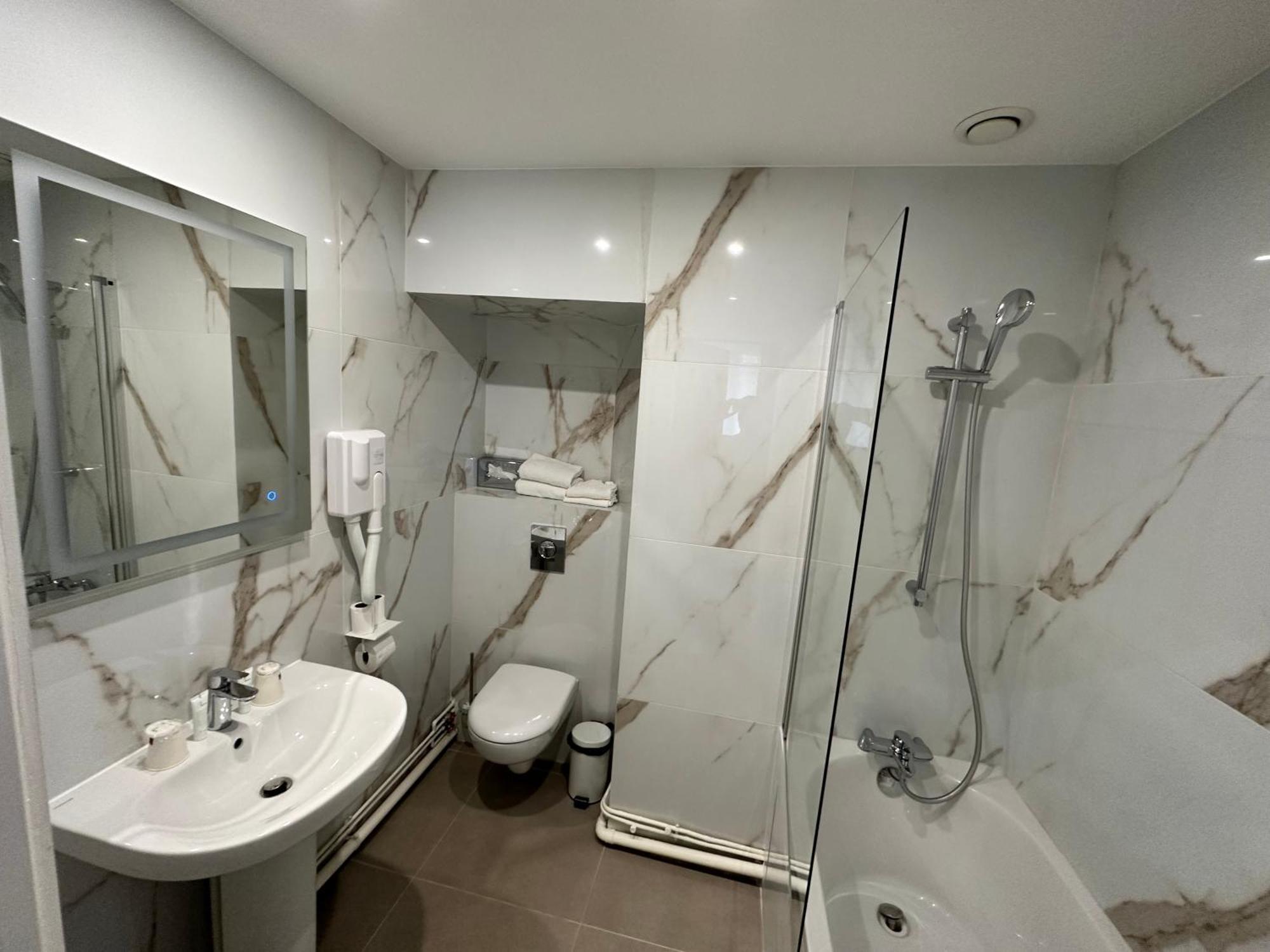 Hotel Riviera Renovated Paryż Zewnętrze zdjęcie