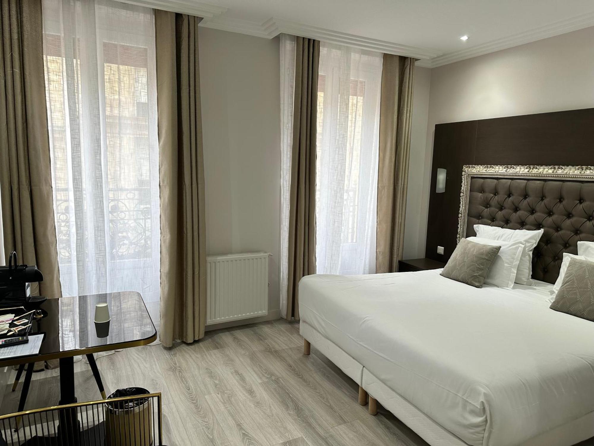 Hotel Riviera Renovated Paryż Zewnętrze zdjęcie